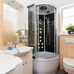 Mare Apartament *