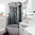 Apartament Mare *