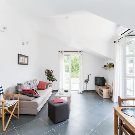 Διαμέρισμα Mare *